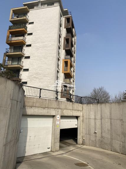 Na predaj garážové státie ul. Idanská Terasa