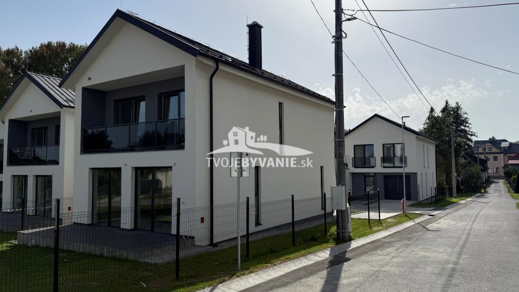 Rodinný dom vo Vysokých Tatrách, obec Štôla,  č. 7 Slavkov