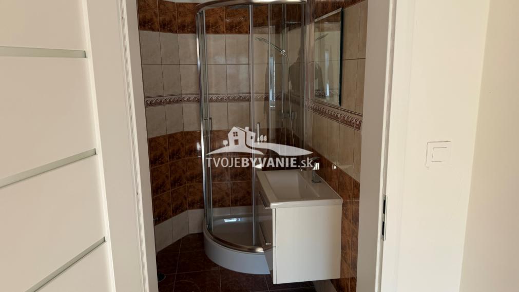 Rodinný dom na predaj vo Vysokých Tatrách, obec Nová Lesná