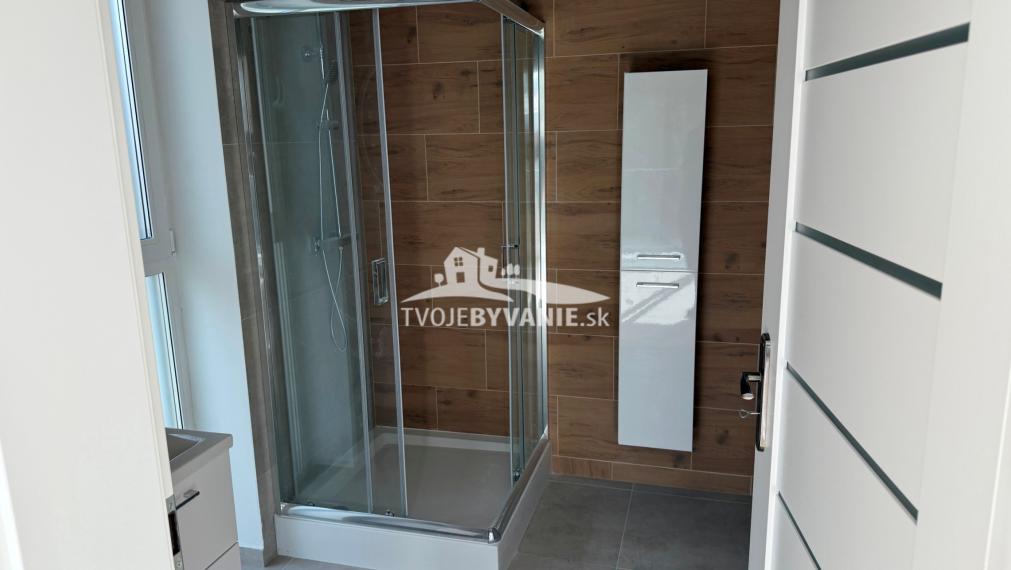 Rodinný dom vo Vysokých Tatrách, obec Štôla,  č. 1 Patria