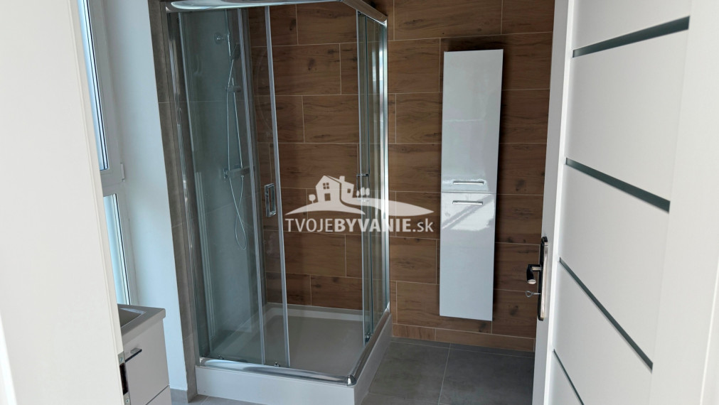 Rodinný dom vo Vysokých Tatrách, obec Štôla,  č. 1 Patria