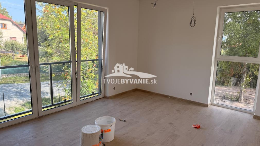 Rodinný dom vo Vysokých Tatrách, obec Štôla,  č. 9 Končistá