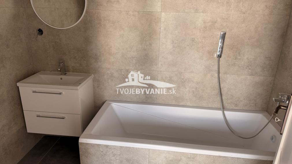 Rodinný dom vo Vysokých Tatrách, obec Štôla,  č. 4 Kriváň