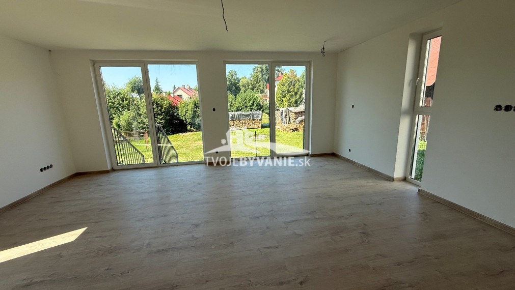 Rezervovaný! Rodinný dom vo Vysokých Tatrách, obec Štôla,  č. 1 Patria