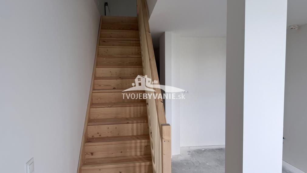 2-izbový mezonetový byt  KVP Grunt č. 15