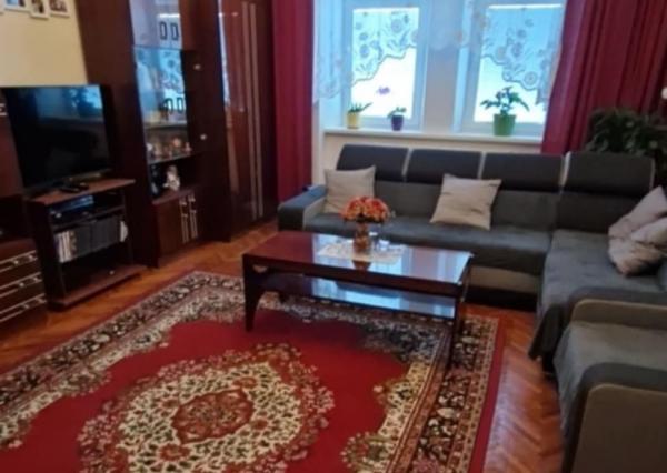 TOP cena - 3-izbový byt na Krivej v centre mesta